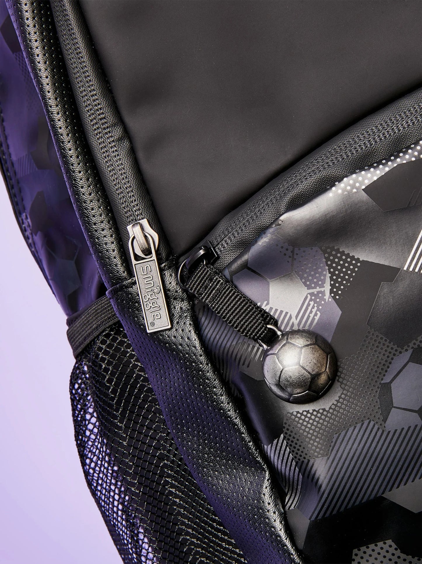 Smiggle - Football 42cm Backpack / G1-G4
